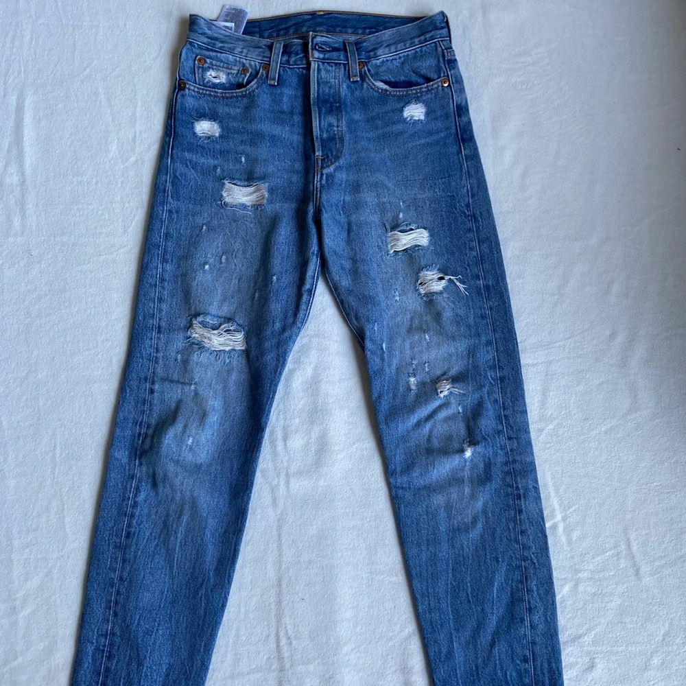 Vintage ripped mom jeans